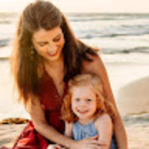 Meet your Posher, Carrie